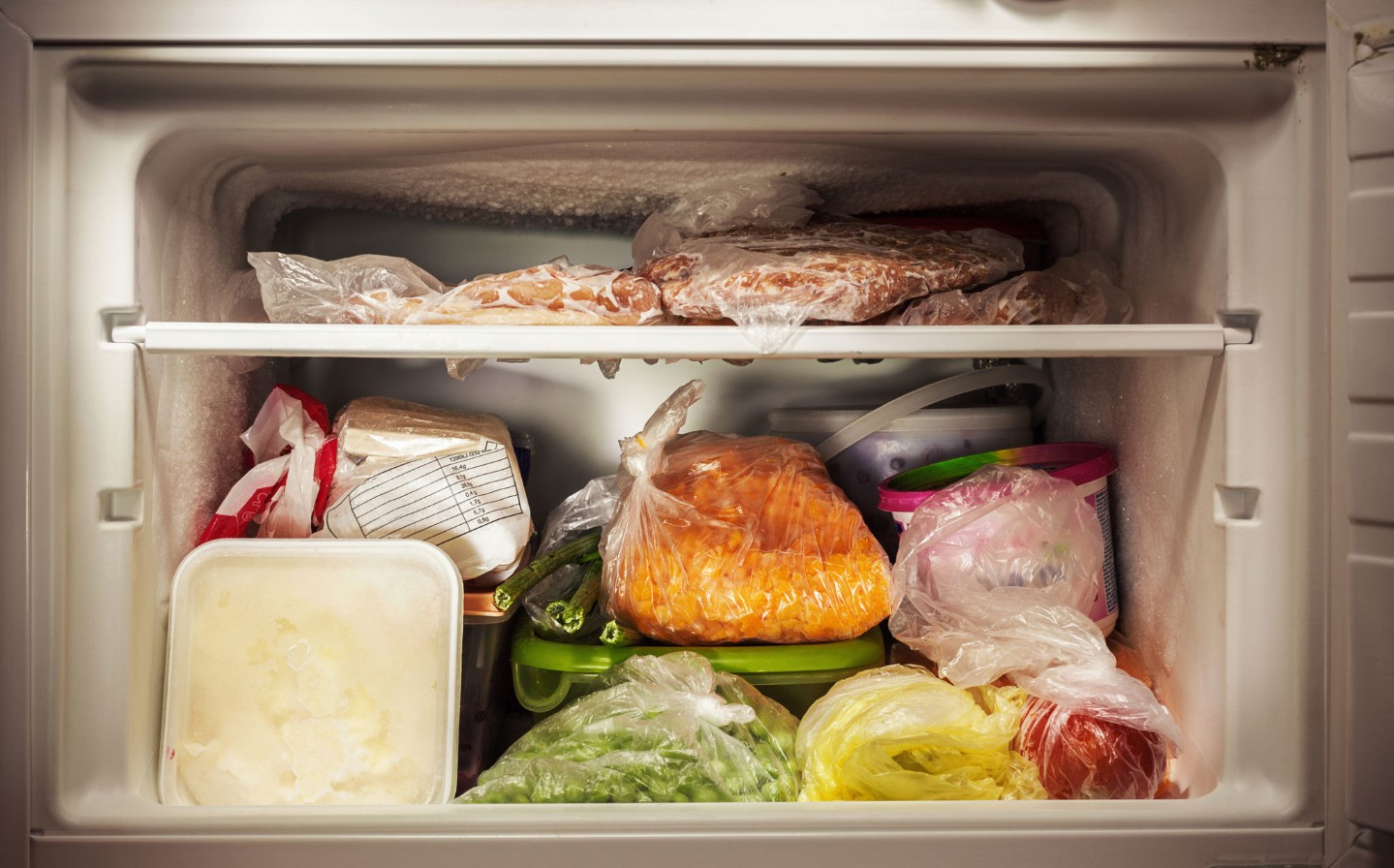 food-shelf-life||Inside Refrigerator||iStock_000072507023_Small